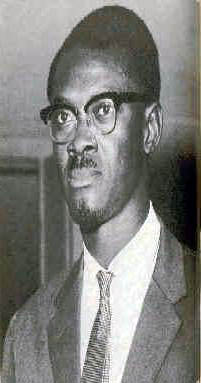 P. E. Lumumba, heros national